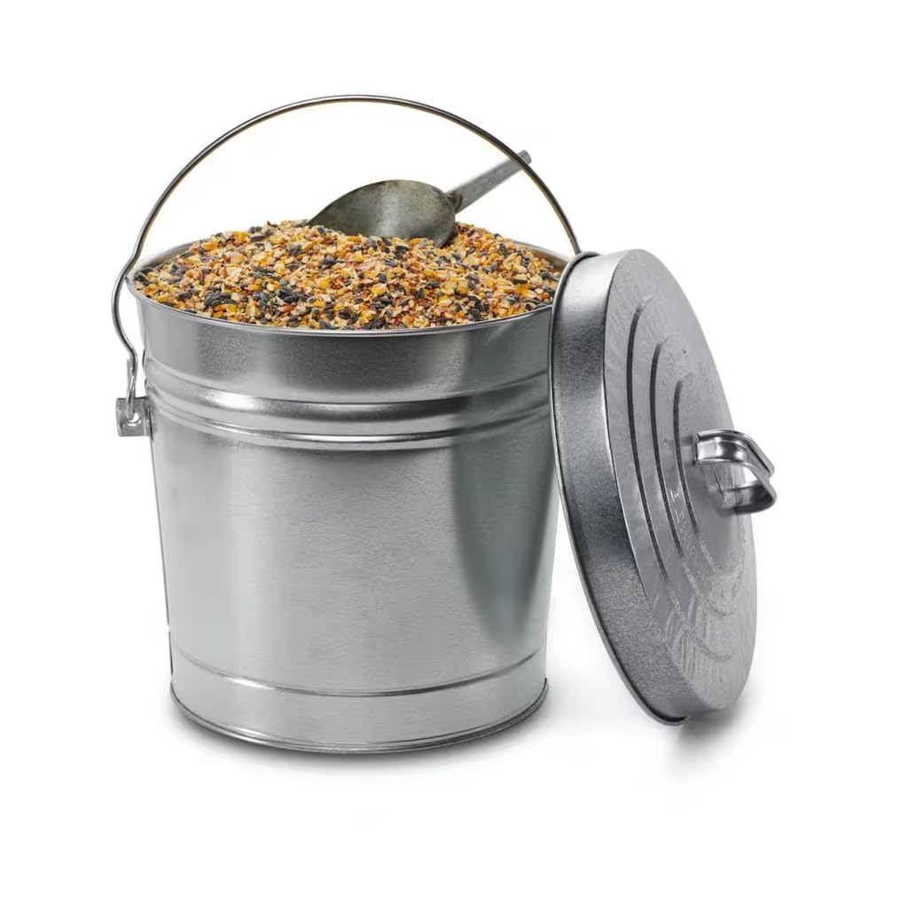 6 Gallon Galvanized Steel Round Trash Can with Locking Lid K24284