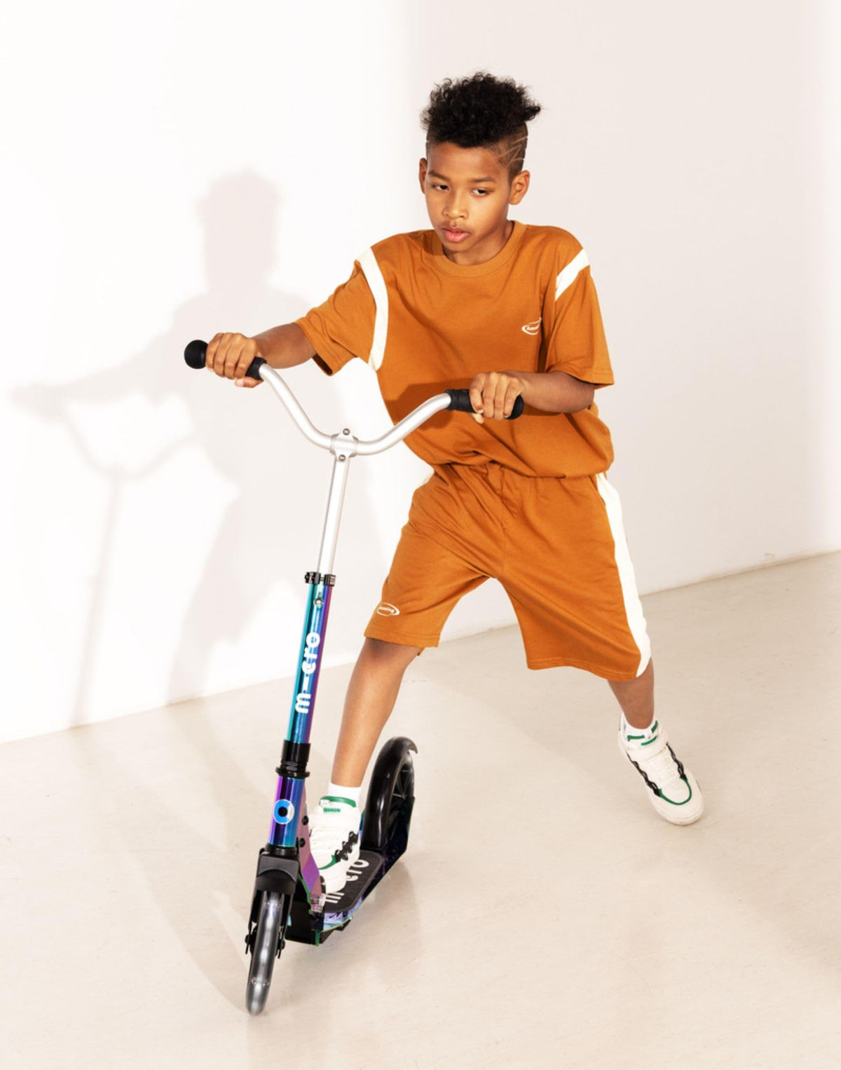 Adjustable Lightweight Foldable Children's Scooter M69258